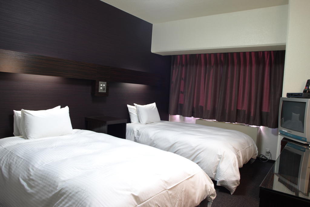 Green Rich Hotels Miyazaki Ruang foto